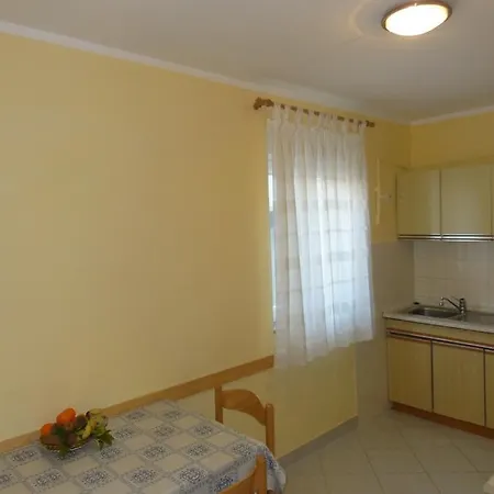 Apartman House