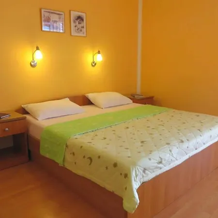 Apartman House